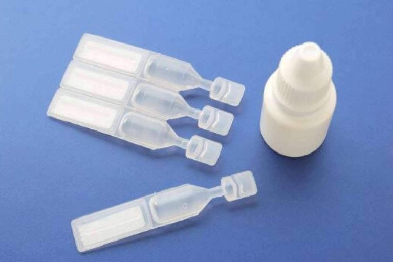 El uso del suero fisiológico, por Departamento de Oftalmología del Hospital Universitario Dexeus