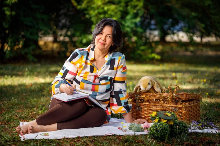 El deslumbrante debut poético de Norkys del Valle Brito Medina es 'Entre la Vida y la Muerte'