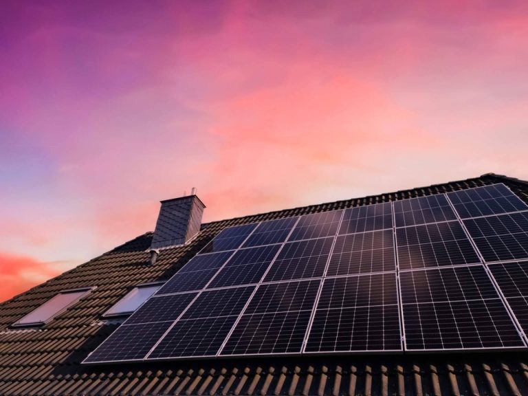 Silithium se dedica a la instalación de sistemas de paneles solares