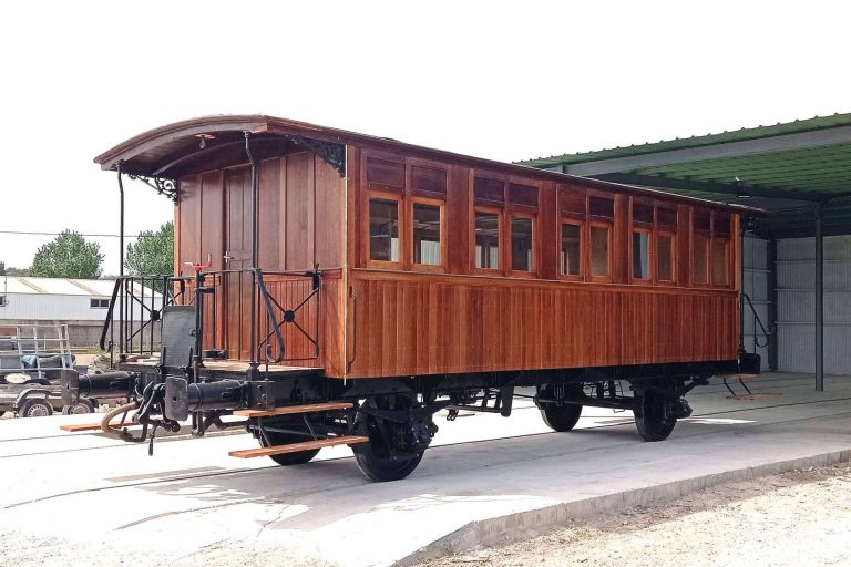 Restaurado un histórico coche de ferrocarril de MZA por la Fundación del Patrimonio Ferroviario