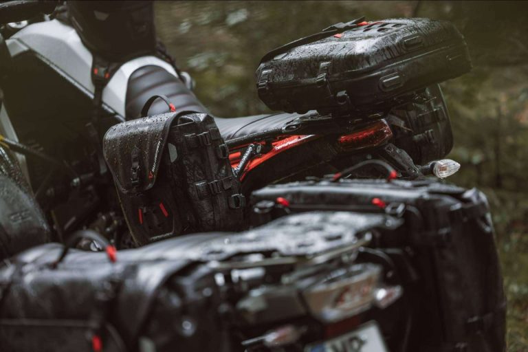 SW-MOTECH cuenta con todos los accesorios necesarios para una aventura en moto
