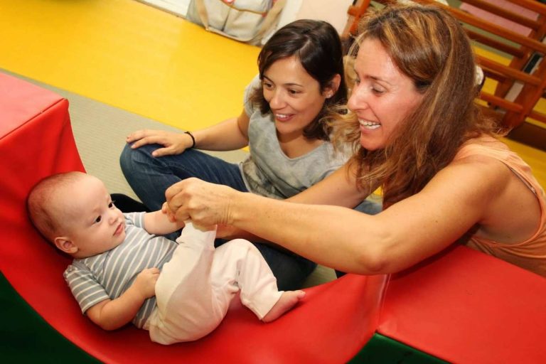 Aprovechar la oportunidad de mejorar el CV profesional con Lenoarmi y poder iniciar una carrera muy demandada