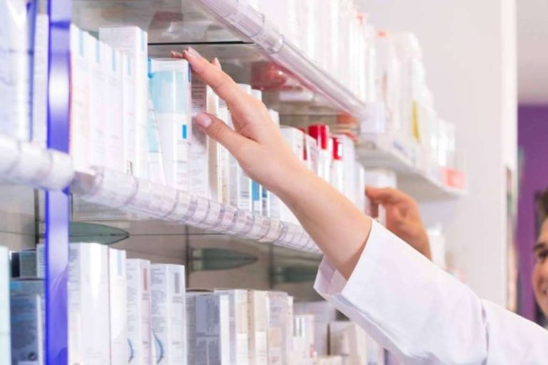 El espacio de la farmacia, la categorización y las lineales son aspectos clave para aumentar la venta libre en una farmacia