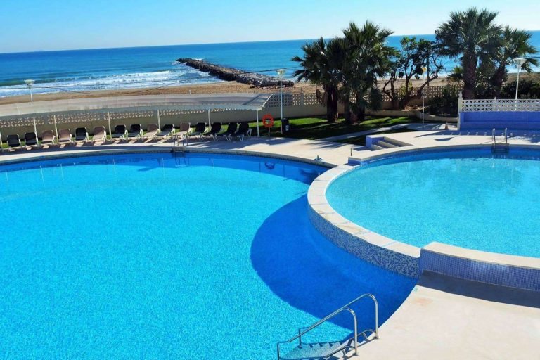 Valhotel, donde pasar unos días de relax frente al mar de Valencia