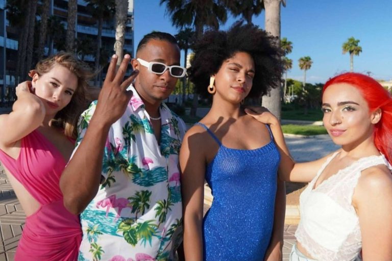 '3 Barbies', la canción de verano de Toa Kingdom