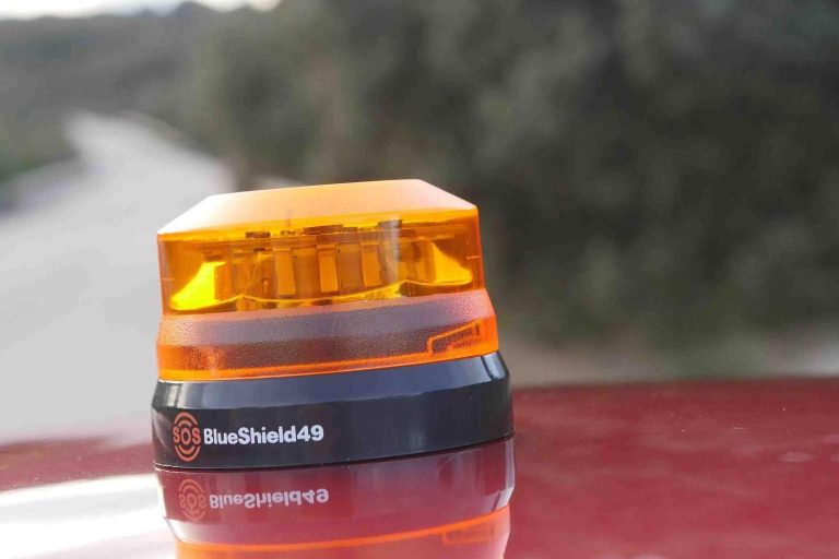 ¿Por qué es importante tener ya una baliza V-16?