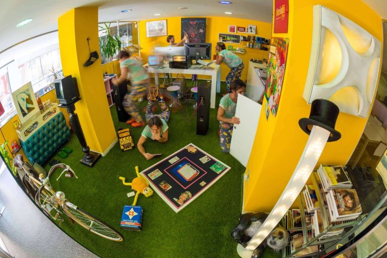 quebue busca filmar desde el arte hacia el arte