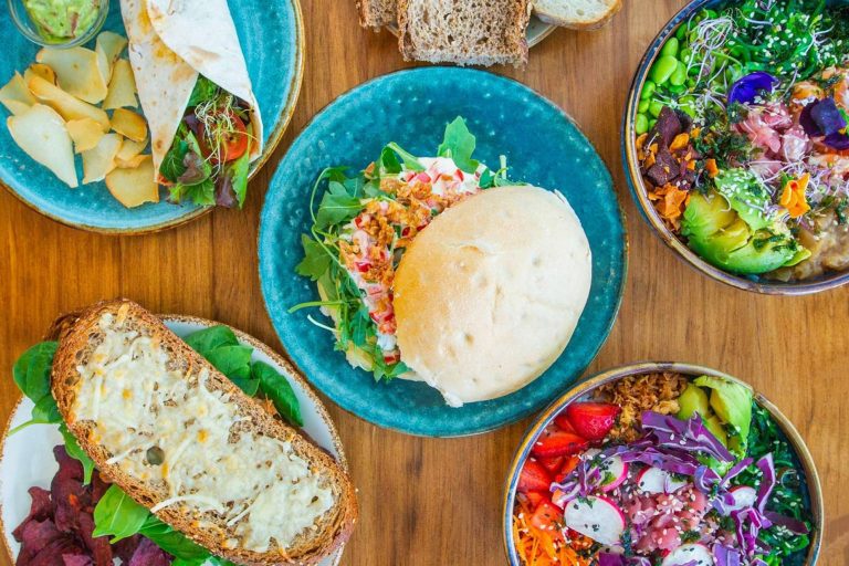 Desayunos y brunch ricos y nutritivos en San Sebastián con Enxalao