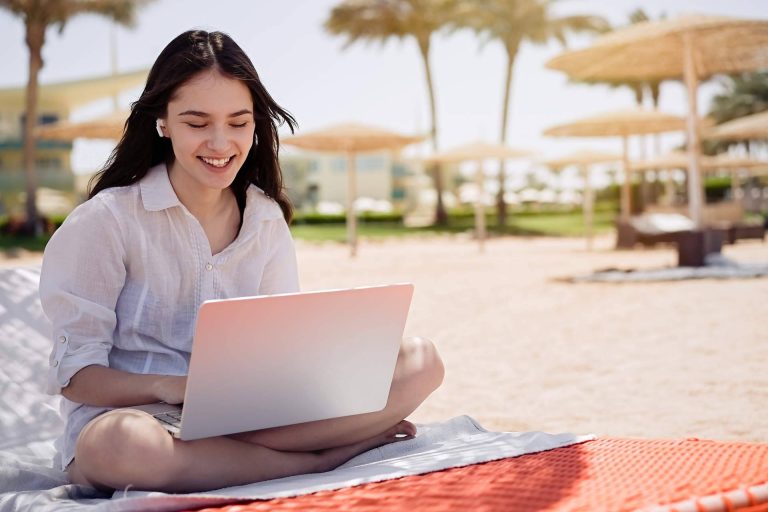 Realizar el TFG durante los meses de vacaciones