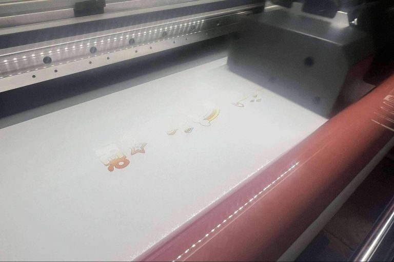 Aplicación DTF automática para diseñar los metros en DTF