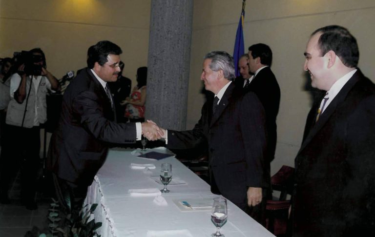 La participación Schucry Kafie en Lacthosa para promover la sostenibilidad