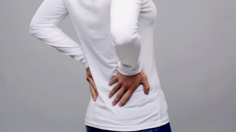 5 hábitos que están dañando tus riñones