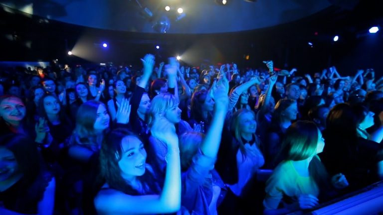 Los Jonas Brothers actuarán en España