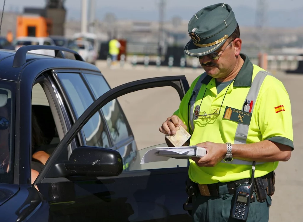 Mucho ojo a las nuevas multas de la DGT este agosto 51 En busca de un cambio positivo