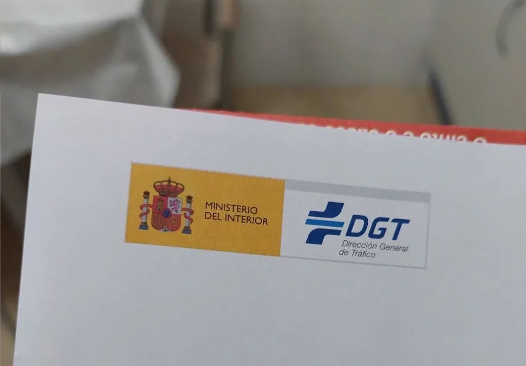 Mucho ojo a las nuevas multas de la DGT este agosto 43 ¿Qué es la DGT?