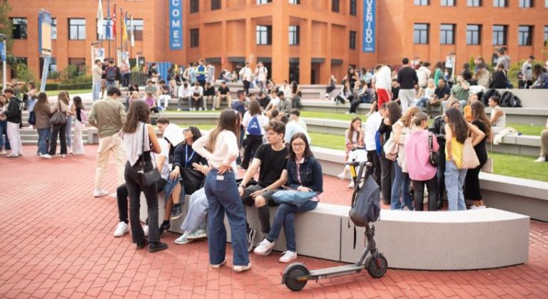 La Universidad Alfonso X el Sabio impulsa las titulaciones en los ámbitos más demandados por el mercado laboral en el nuevo curso