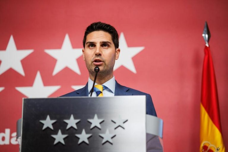 Dos centros educativos de la Comunidad de Madrid no pueden abrir con normalidad por los daños de la DANA