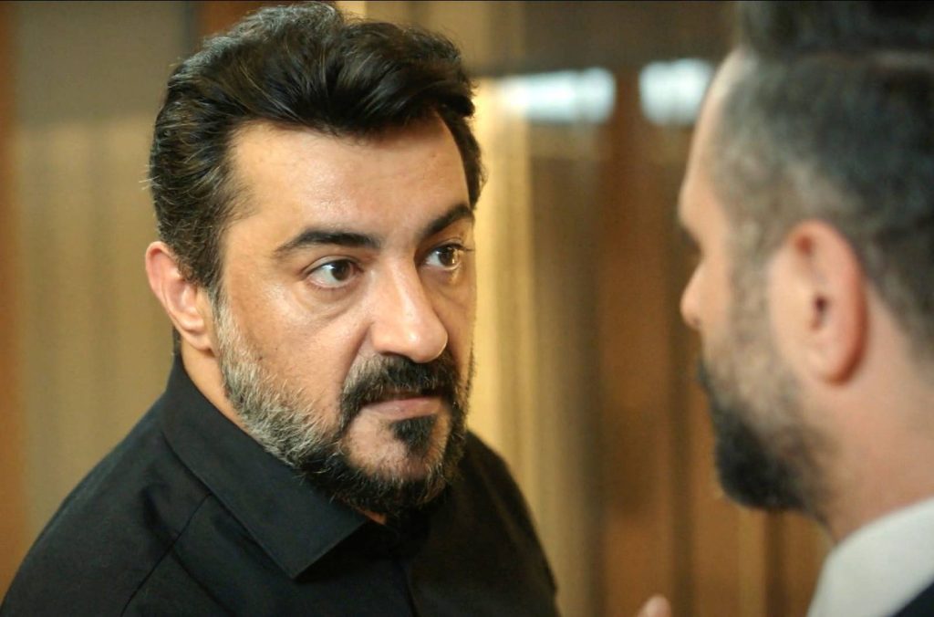 Hermanos: la culpa sacude a este personaje de la serie turca