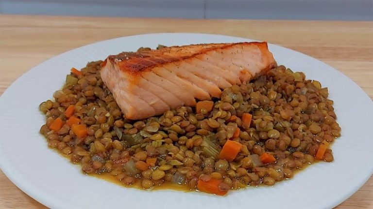 Secretos italianos: lentejas, la legumbre mágica de Nochevieja en Italia. ¡Descubre por qué encantan en fin de año!