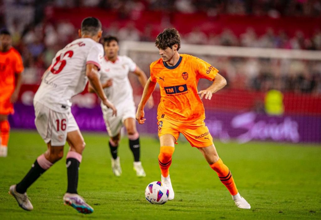 El Valencia espera que el futbolista sea constante