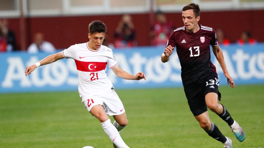 ¿Por qué ha vuelto a lesionarse Arda Güler? 71 El tiempo que durará Arda Güler fuera del equipo