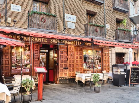 Estos son los 10 bares más antiguos de España Estos son los 10 bares más antiguos de España