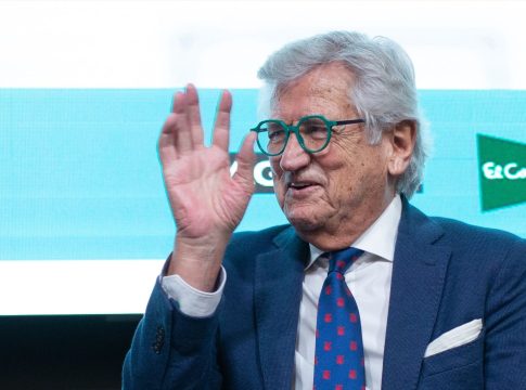 El presentador de radio y televisión y escritor, Pepe Domingo Castaño, en la presentación de su libro ‘Hasta que se me acaben las palabras’, en la sala ámbito cultural de El Corte Inglés de Callao, a 20 de enero de 2022, en Madrid (España)