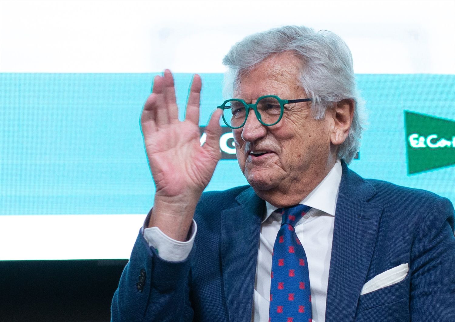 El presentador de radio y televisión y escritor, Pepe Domingo Castaño, en la presentación de su libro ‘Hasta que se me acaben las palabras’, en la sala ámbito cultural de El Corte Inglés de Callao, a 20 de enero de 2022, en Madrid (España)