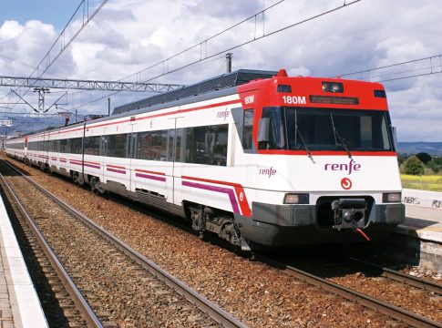 El día de los community manager de Renfe puede ser complicado debido al volumen extremo de reclamaciones en las redes sociales