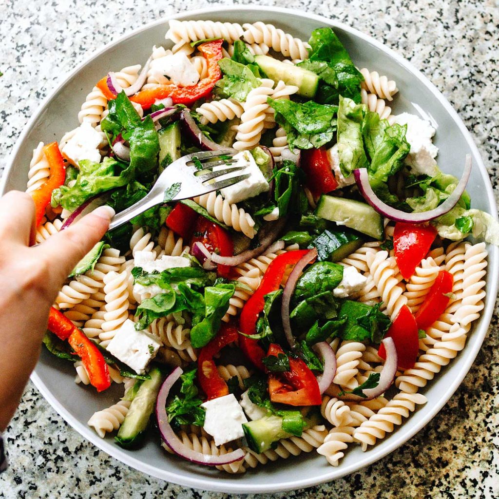 La ensalada de pasta súper fácil que puedes preparar en minutos 265 La ensalada de pasta super facil que puedes preparar en minutos 5