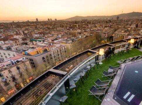 Mejores sitios en Barcelona para terraceao 360 º- Barceló Raval ciudad