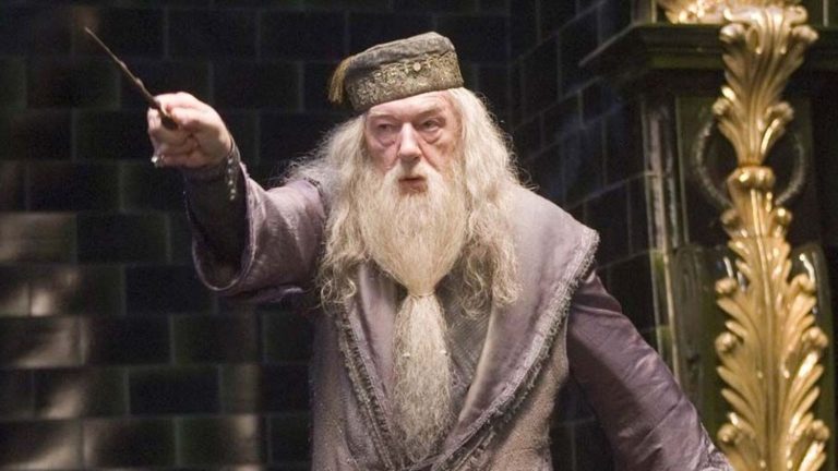 TV3 confunde a Gandalf y Dumbledore en la despedida de Michael Gambon