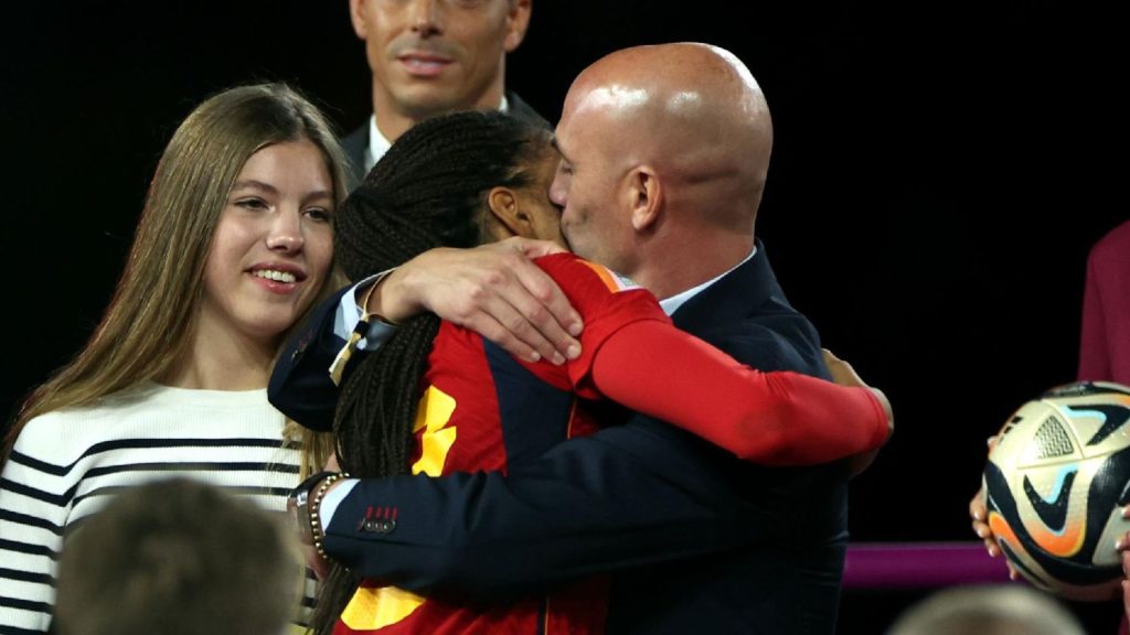 Carvajal no apoya a Rubiales