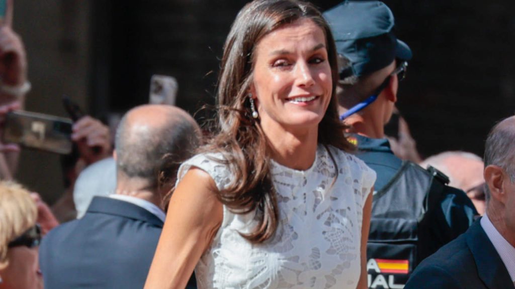 Los zapatos espa&ntilde;oles de la Reina Letizia que m&aacute;s han dado de qu&eacute; hablar, &iquest;de qui&eacute;nes son?