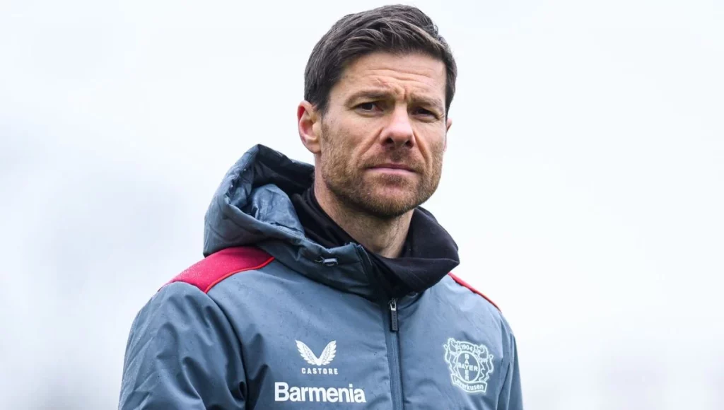 Xabi Alonso podría ofrecer un nuevo sistema de juego