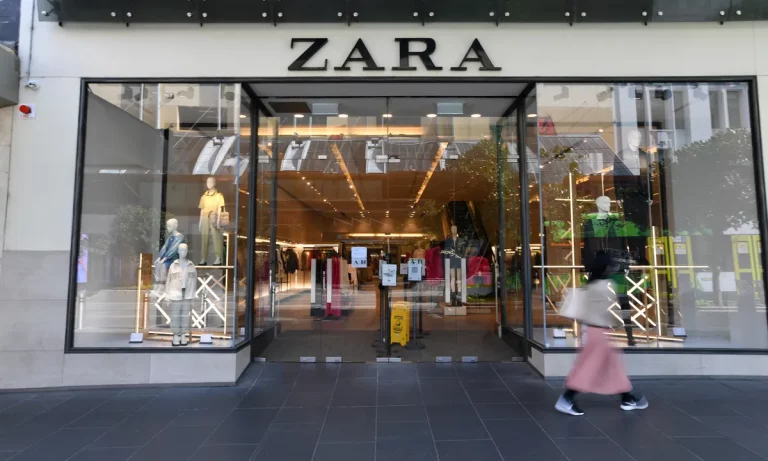 Los vestidos más virales de Zara que triunfan este otoño