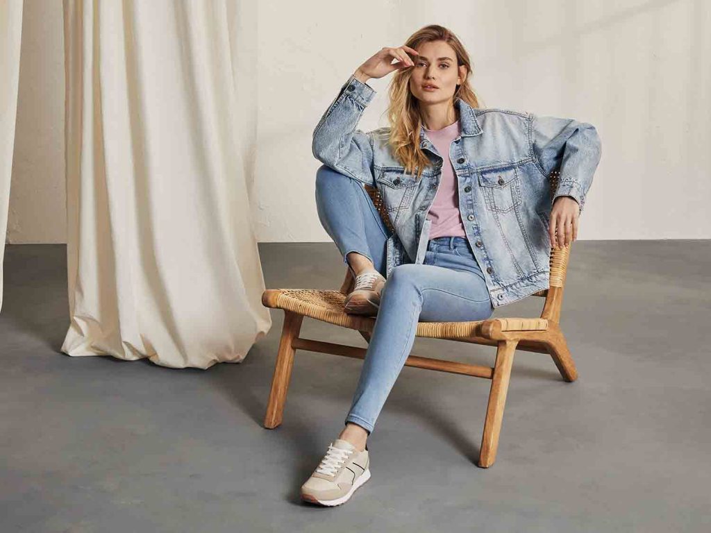 La chaqueta vaquera para mujer de Lidl