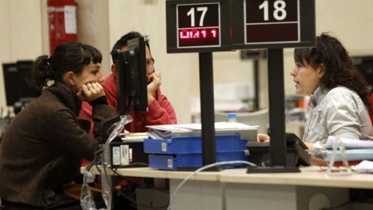 Los jóvenes de ahora cuentan con más estudios pero menos posibilidades de trabajar