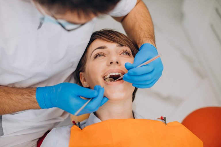 Los tratamientos de estética dental más efectivos, las claves de la Clínica Dentinos