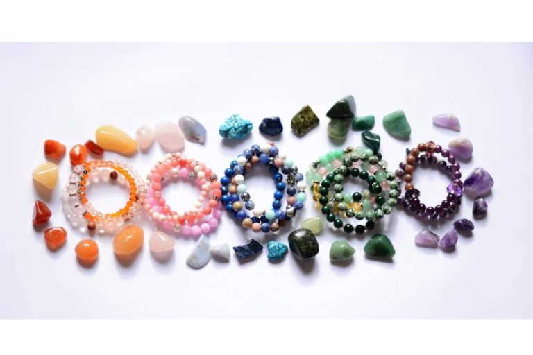 Mukhas Collection, un oasis de espiritualidad y belleza en el mundo digital