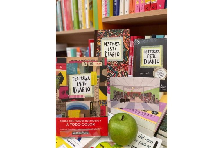 Dónde encontrar el libro 'Destroza este diario'