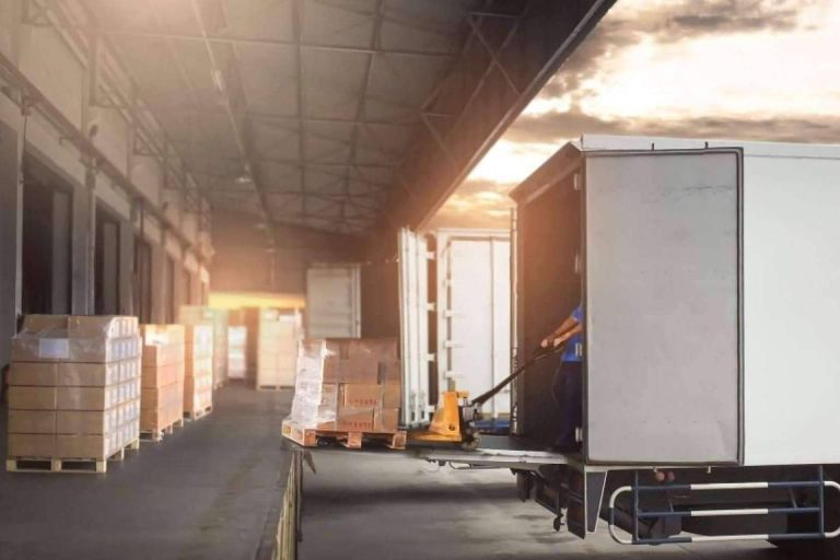 ¿Cómo se puede encontrar una oportunidad de trabajo en logística?