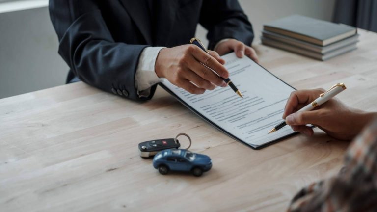 Coches con deudas de los que se encarga de comprar Ventacar