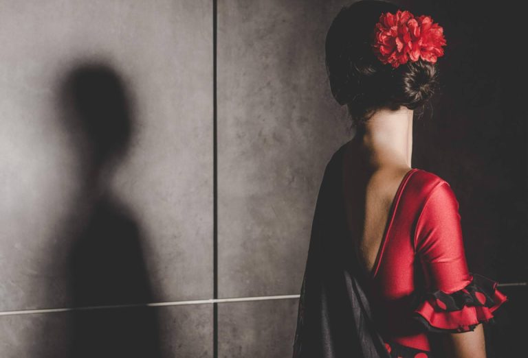 Con Viva La Feria se puede destacar con la ropa de baile flamenco