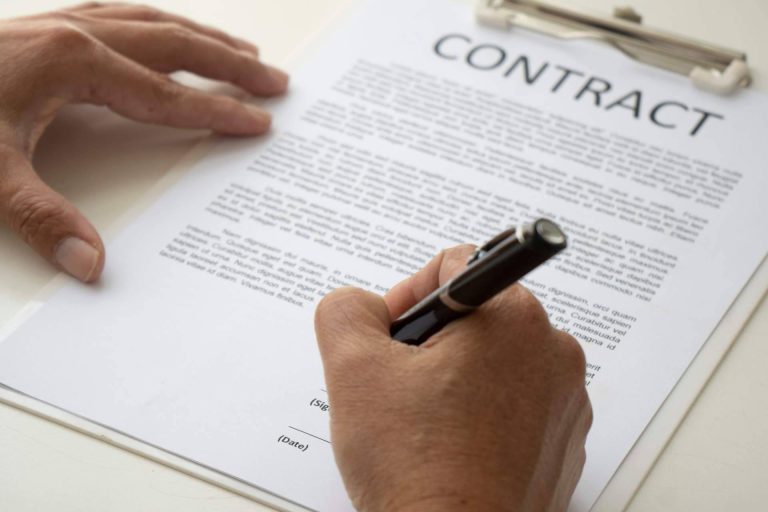 La misión de los detectives privados en casos de bajas laborales fingidas, por Aldebarán Detectives