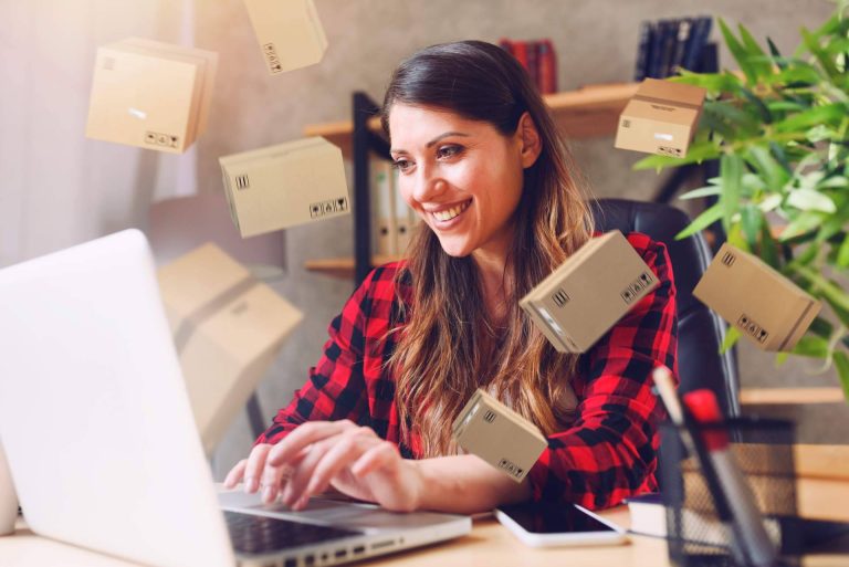 InPost firma un acuerdo con Repsol para llevar sus Lockers a las estaciones de servicio