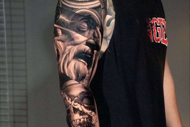 Mejorar el arte del retrato realista con los cursos de tatuajes en Habbility