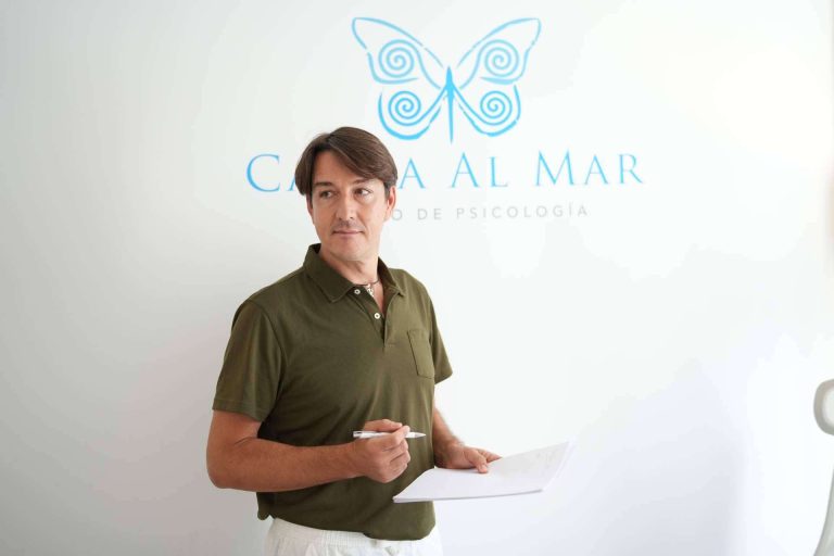 Los psicólogos que buscan formarse tratan de encontrar esto, según AEPSIS