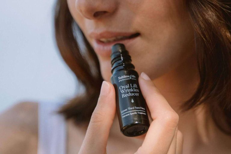 Oval Lift & Wrinkles IST, el tratamiento innovador para tratar arrugas y devolver firmeza al rostro, formulado por Sublime Oils phytocosmetics