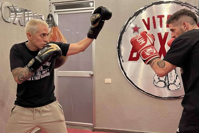 Viteri Boxing explica qué es el Human Chess, un nuevo tipo de arte marcial